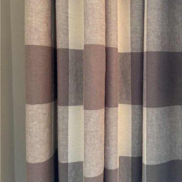 Ballard Designs Draperies-linen/cotton.  52” X 108”.  Exc. condition.  Set of 2. - Picture 8 of 8